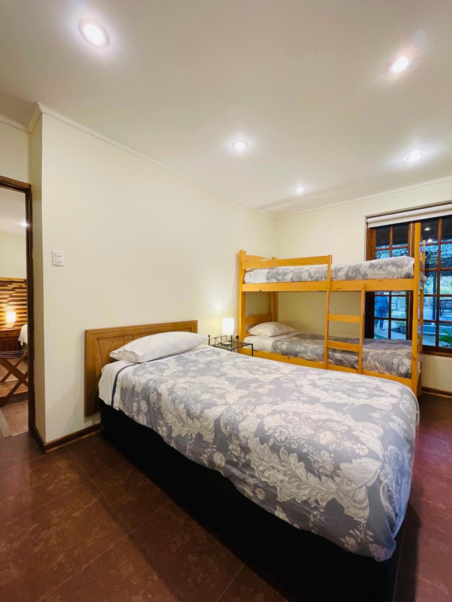 Hotel Hoja De Parra Санта-Крус Экстерьер фото